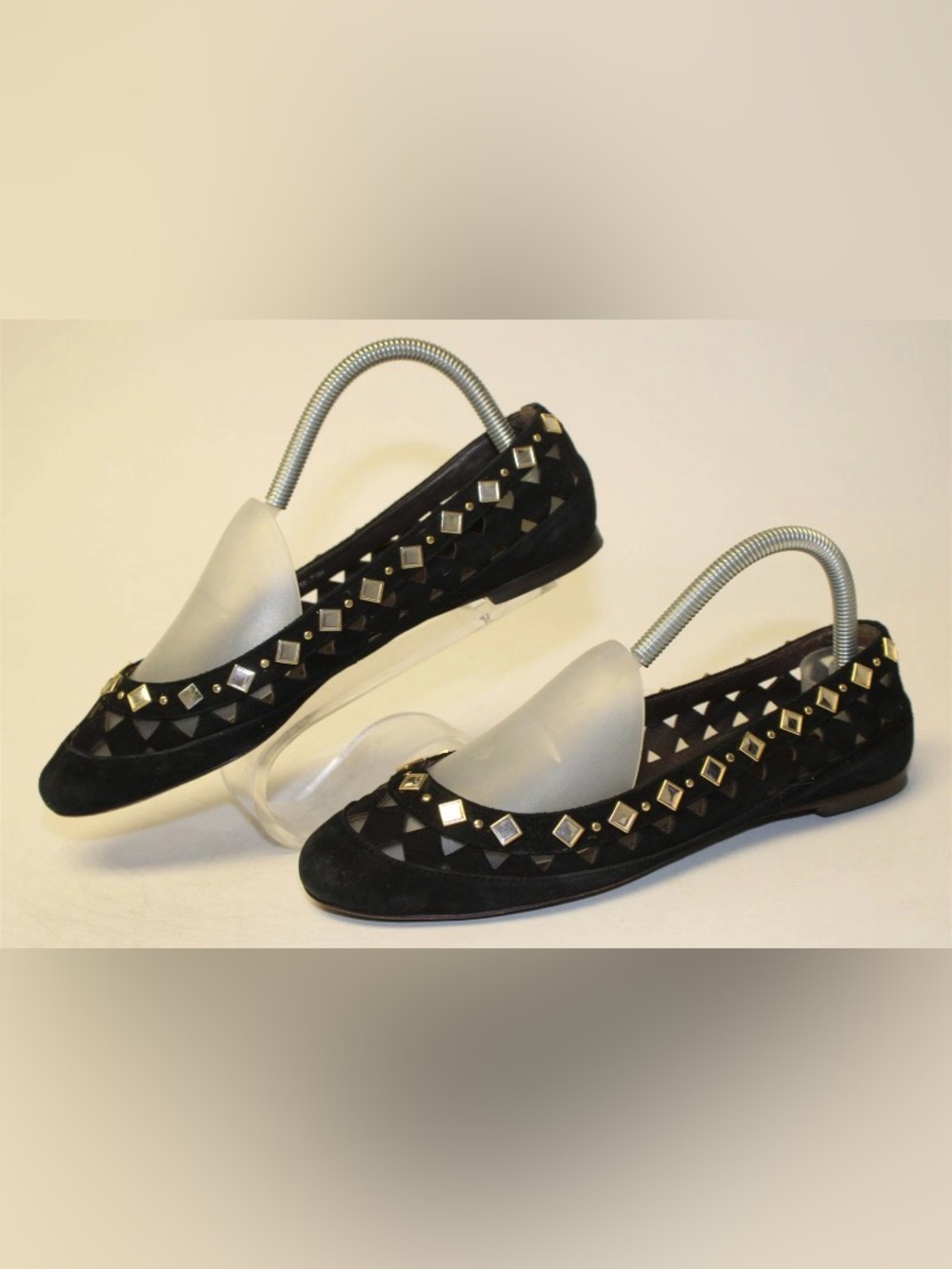 Tory Burch Kingsbridge Suede Ballet Flats
7.5M Black Mirrored Cut Outs Studded